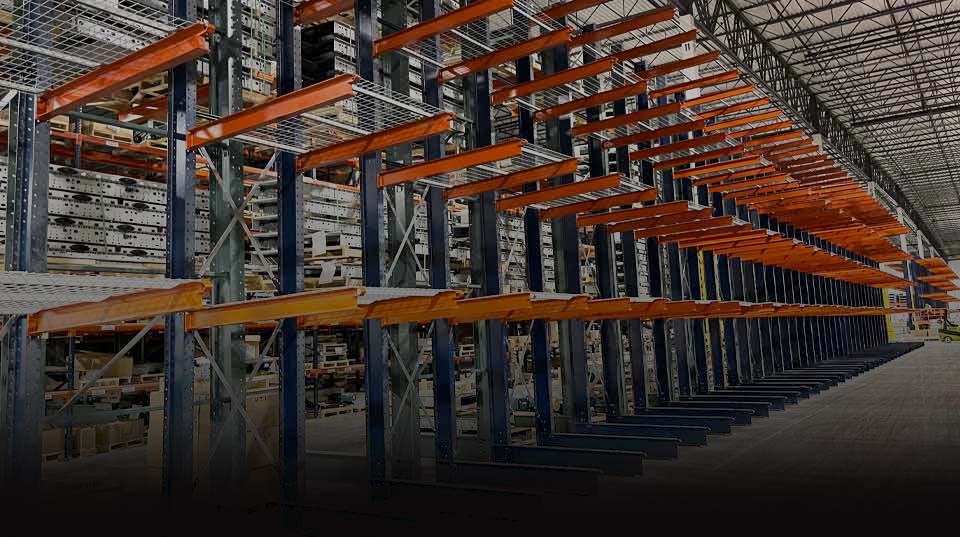 Cantilever pallet racking